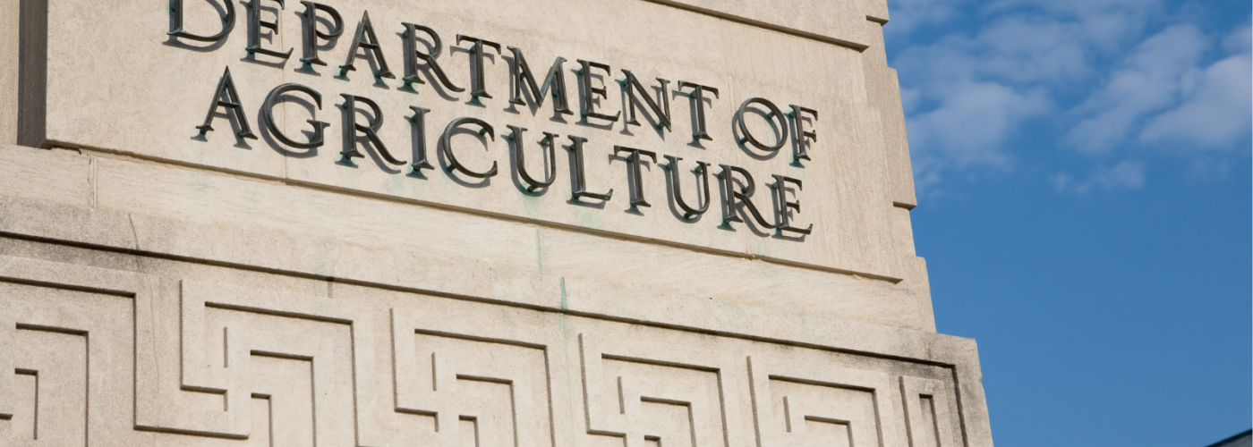 sign on building reading "Department of Agriculture"