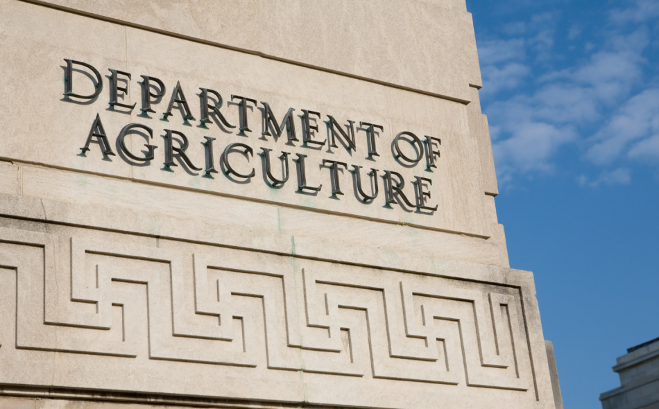 sign on building reading "Department of Agriculture"